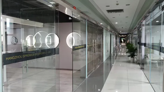 Atacado de fábrica Retangular sem moldura Prata LED Espelho de parede de corpo inteiro Salon Smart Touch com luzes